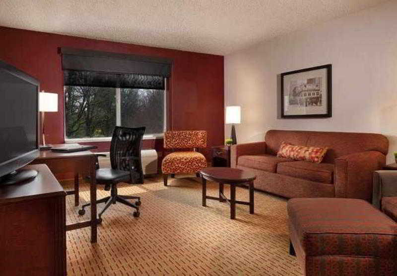 Courtyard By Marriott Portland Southeast/Clackamas Esterno foto