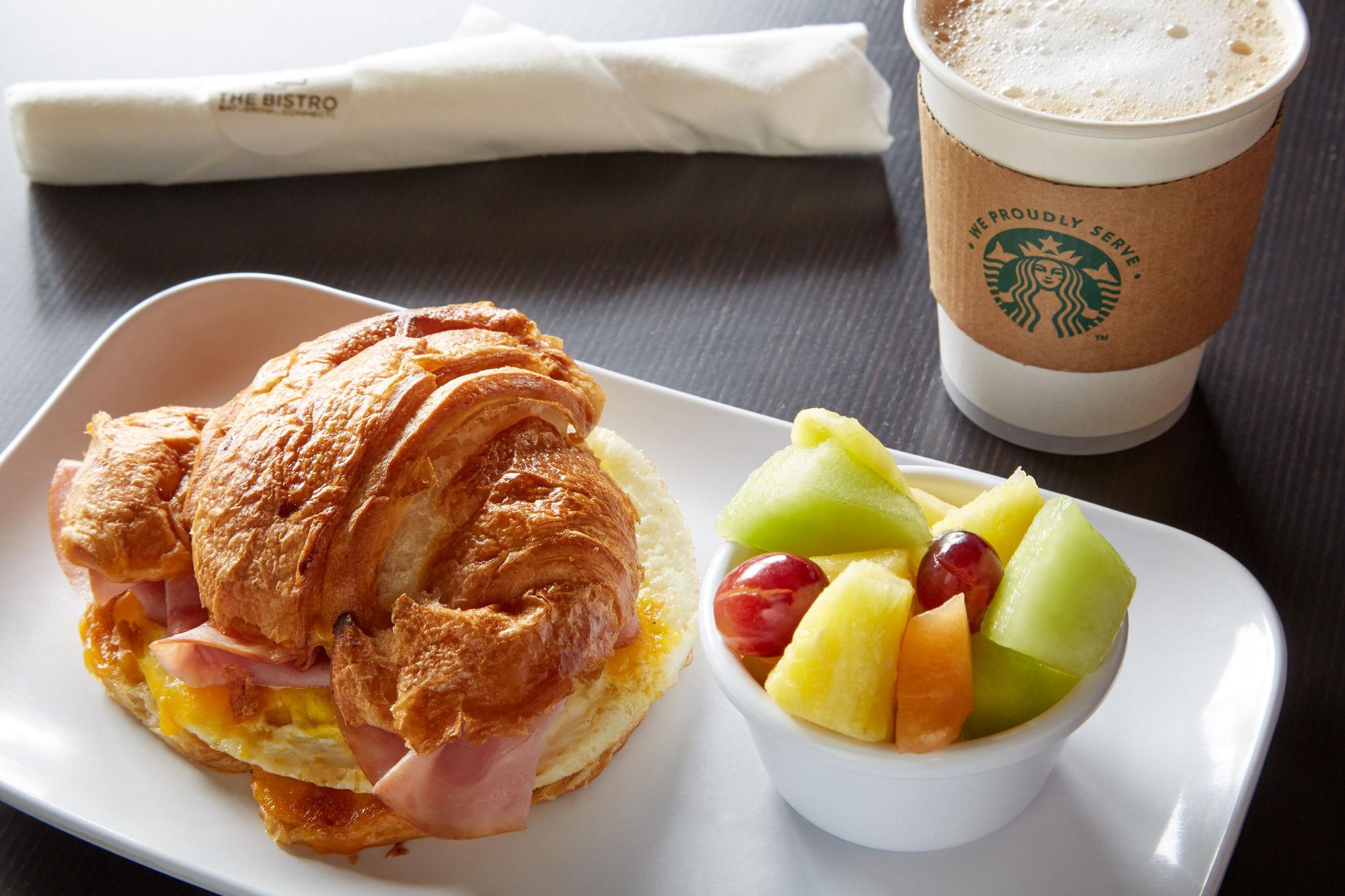 Courtyard By Marriott Portland Southeast/Clackamas Esterno foto