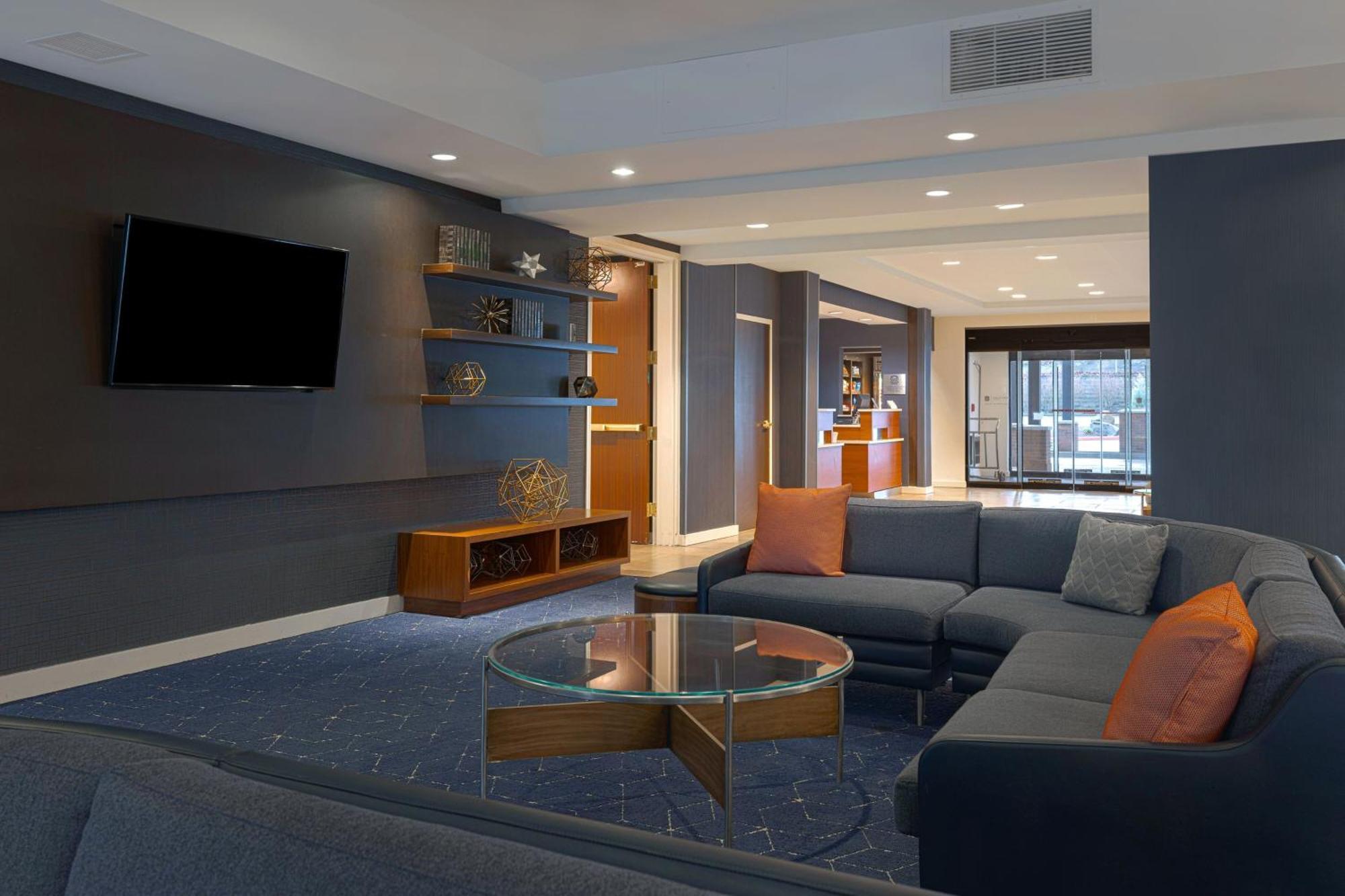Courtyard By Marriott Portland Southeast/Clackamas Esterno foto