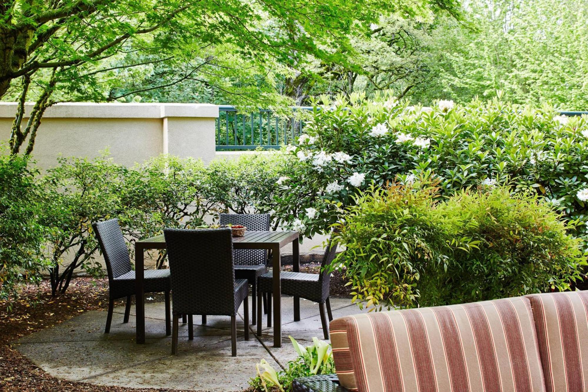 Courtyard By Marriott Portland Southeast/Clackamas Esterno foto
