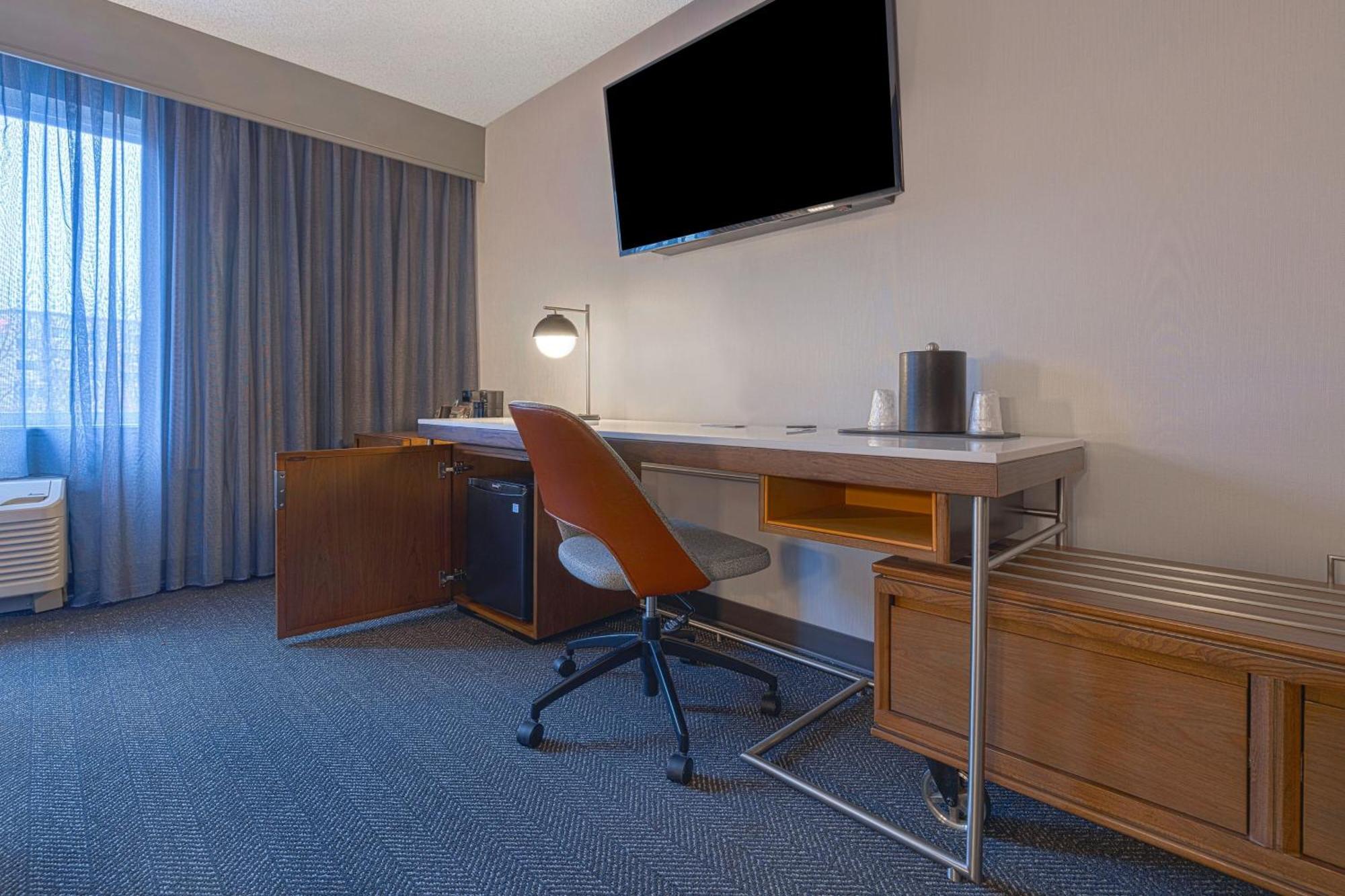 Courtyard By Marriott Portland Southeast/Clackamas Esterno foto