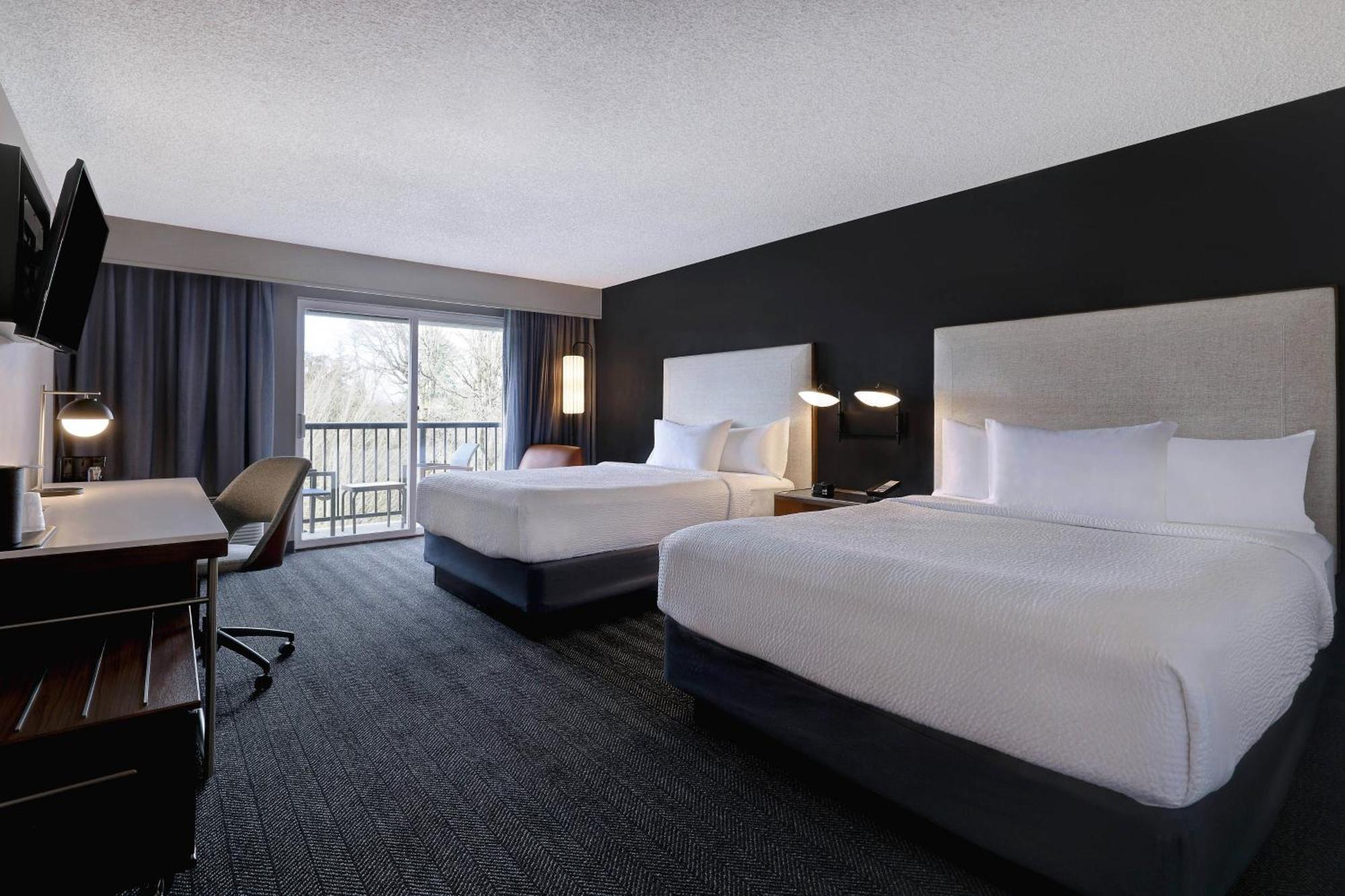 Courtyard By Marriott Portland Southeast/Clackamas Esterno foto
