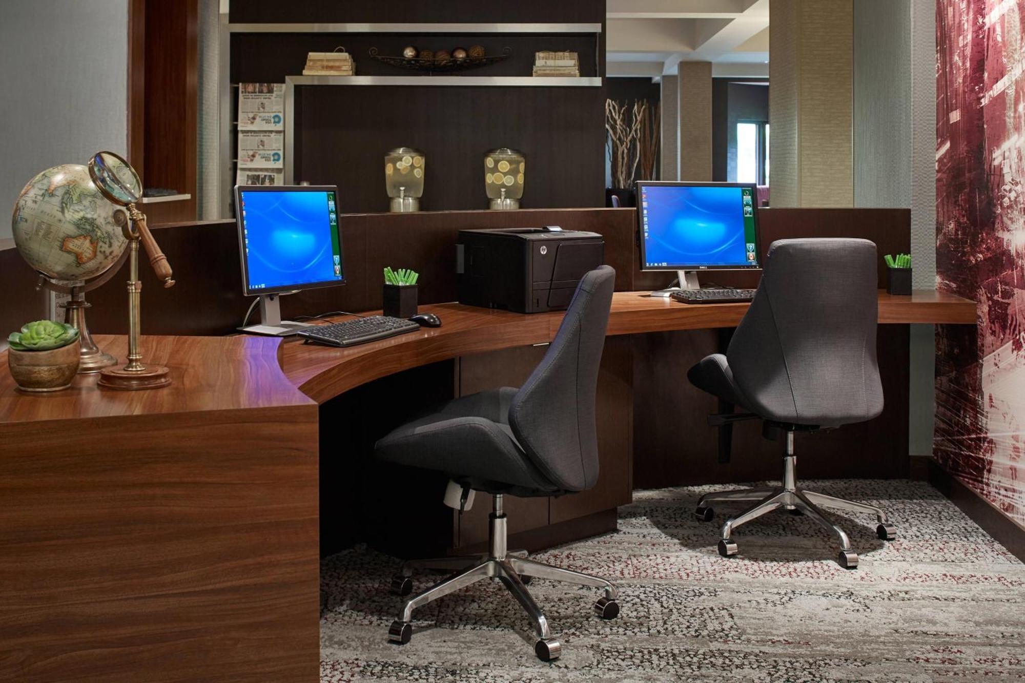 Courtyard By Marriott Portland Southeast/Clackamas Esterno foto