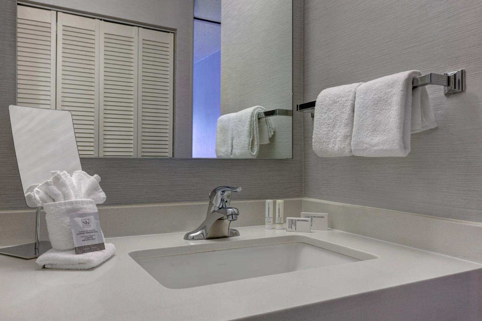 Courtyard By Marriott Portland Southeast/Clackamas Esterno foto