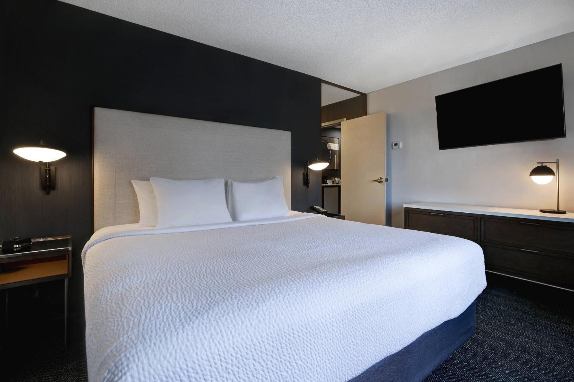Courtyard By Marriott Portland Southeast/Clackamas Esterno foto