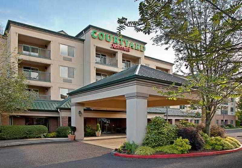 Courtyard By Marriott Portland Southeast/Clackamas Esterno foto